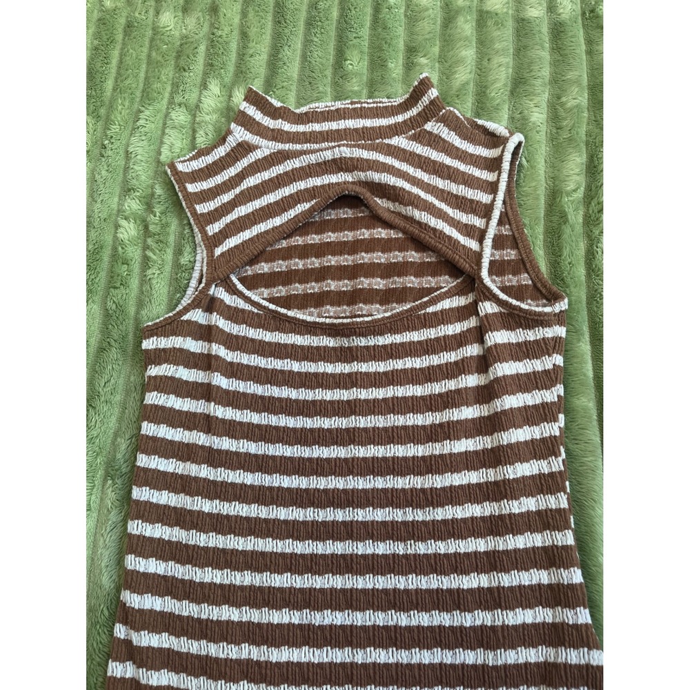 Urban Rose Brown White Striped Smocked Cutout Mock Neck Bodysuit Small 10891 - Picture 13 of 16